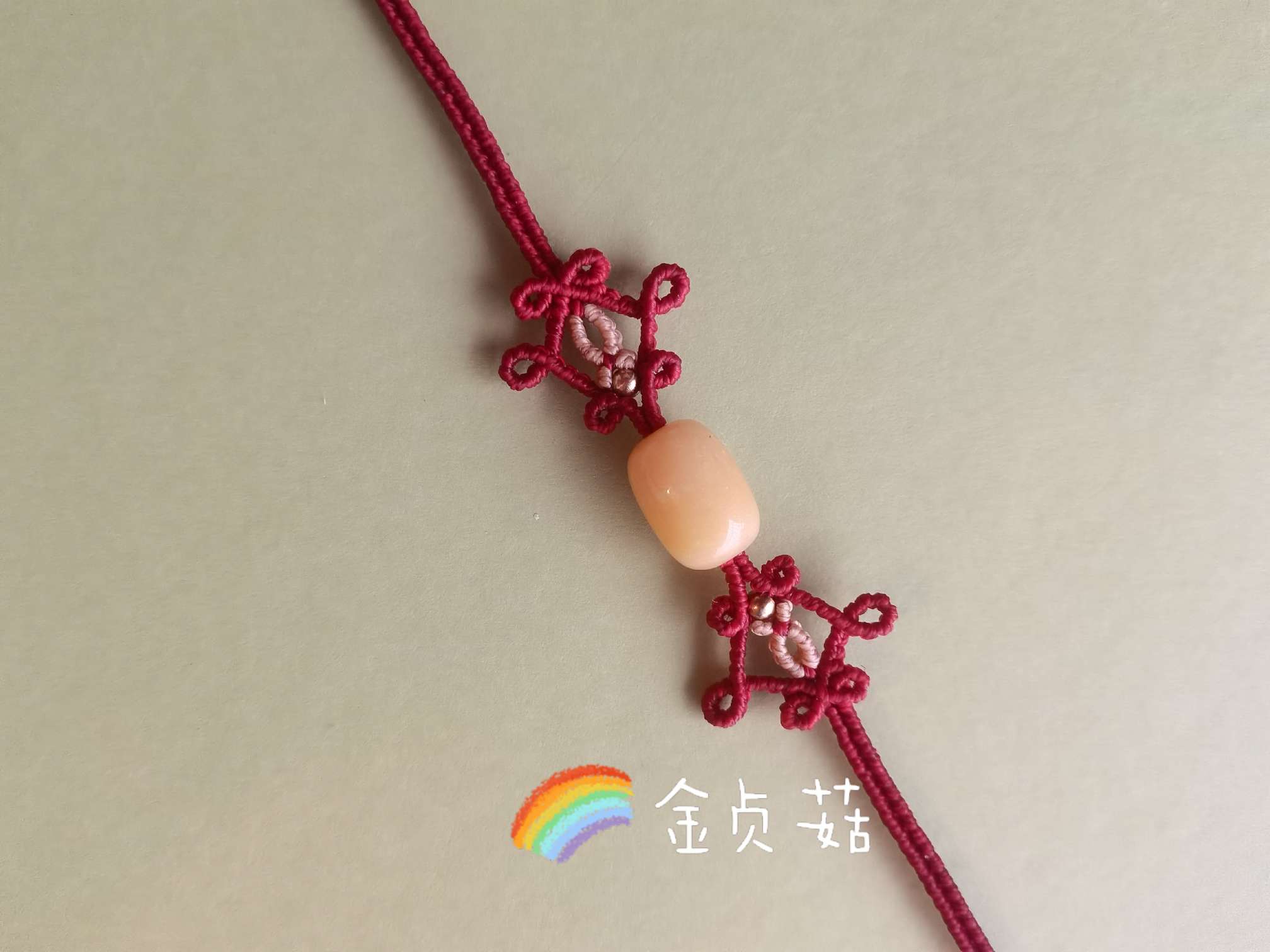 像不像一个包装好的糖果?生活那么苦,需要加点糖。 像不像一个包装好的糖果?生活那么苦,需要加点糖。